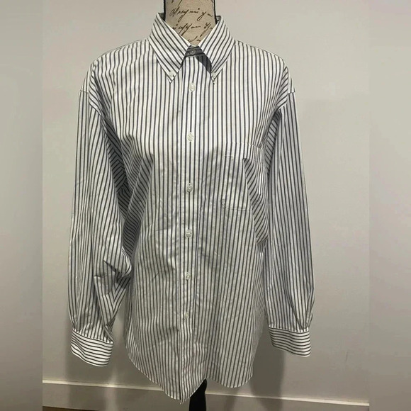 Brooks Brothers Madison Fit Long Sleeve White/Gray button down. Large - Picture 1 of 6